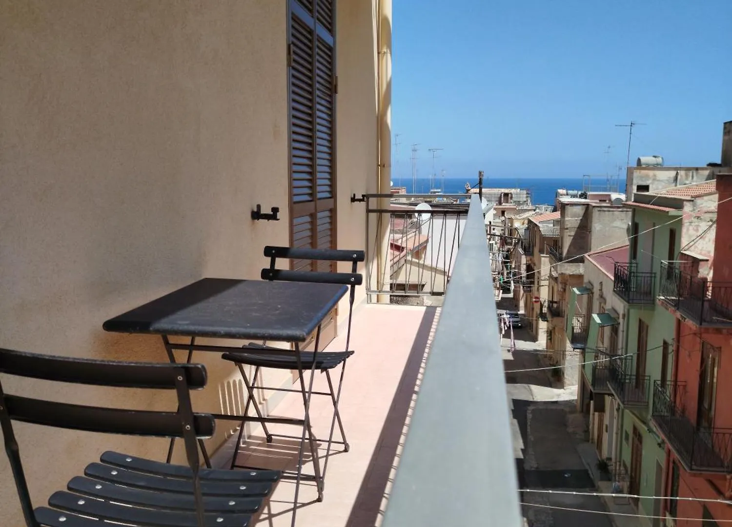카스텔라마레델골포 Casa Paloma 아파트